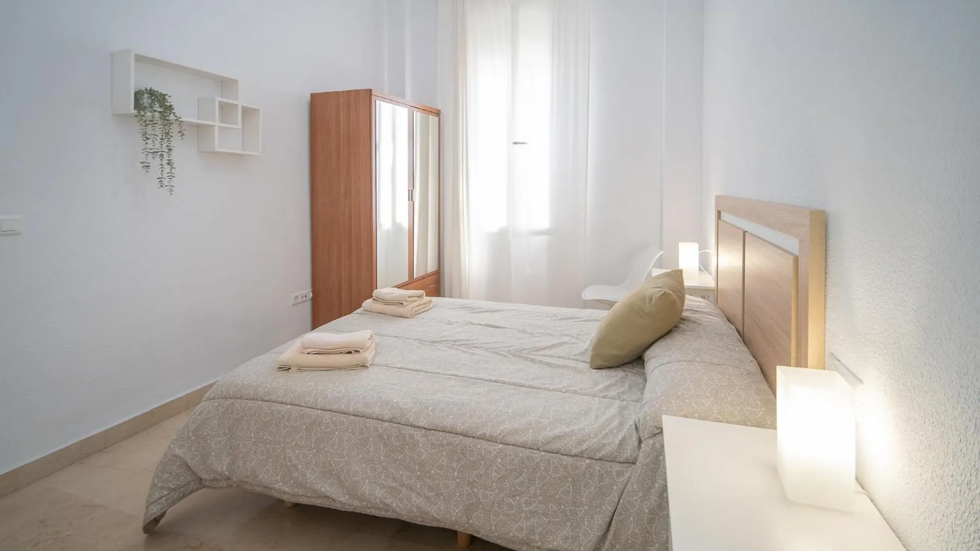 Piso En El Casco Historico Apartment Sanlucar de Barrameda Spain